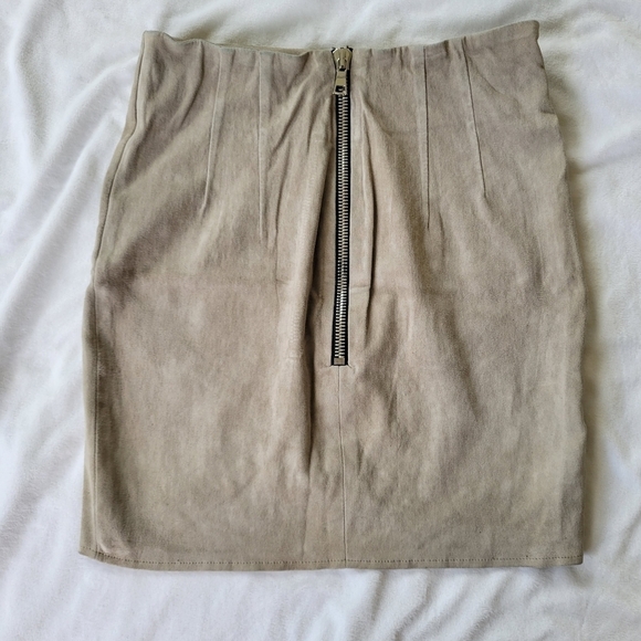 Rue Amano khaki/tan suede faux wrap mini skirt XS - Picture 11 of 11